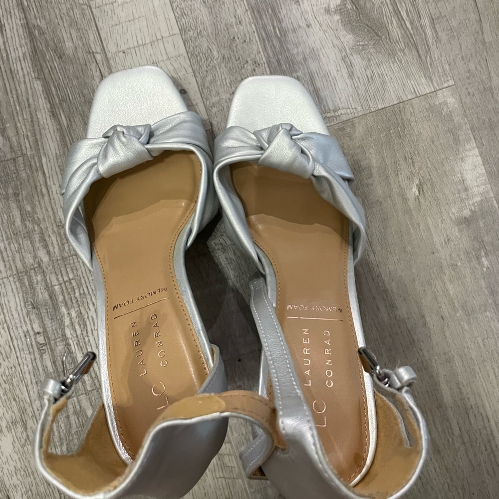 LC Lauren Conrad Silver Bow Heels